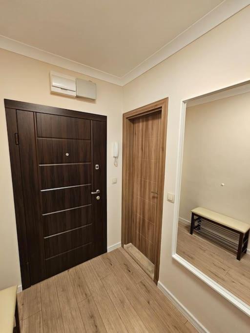 Serenity In The Heart Of Varna With Parking Exterior photo